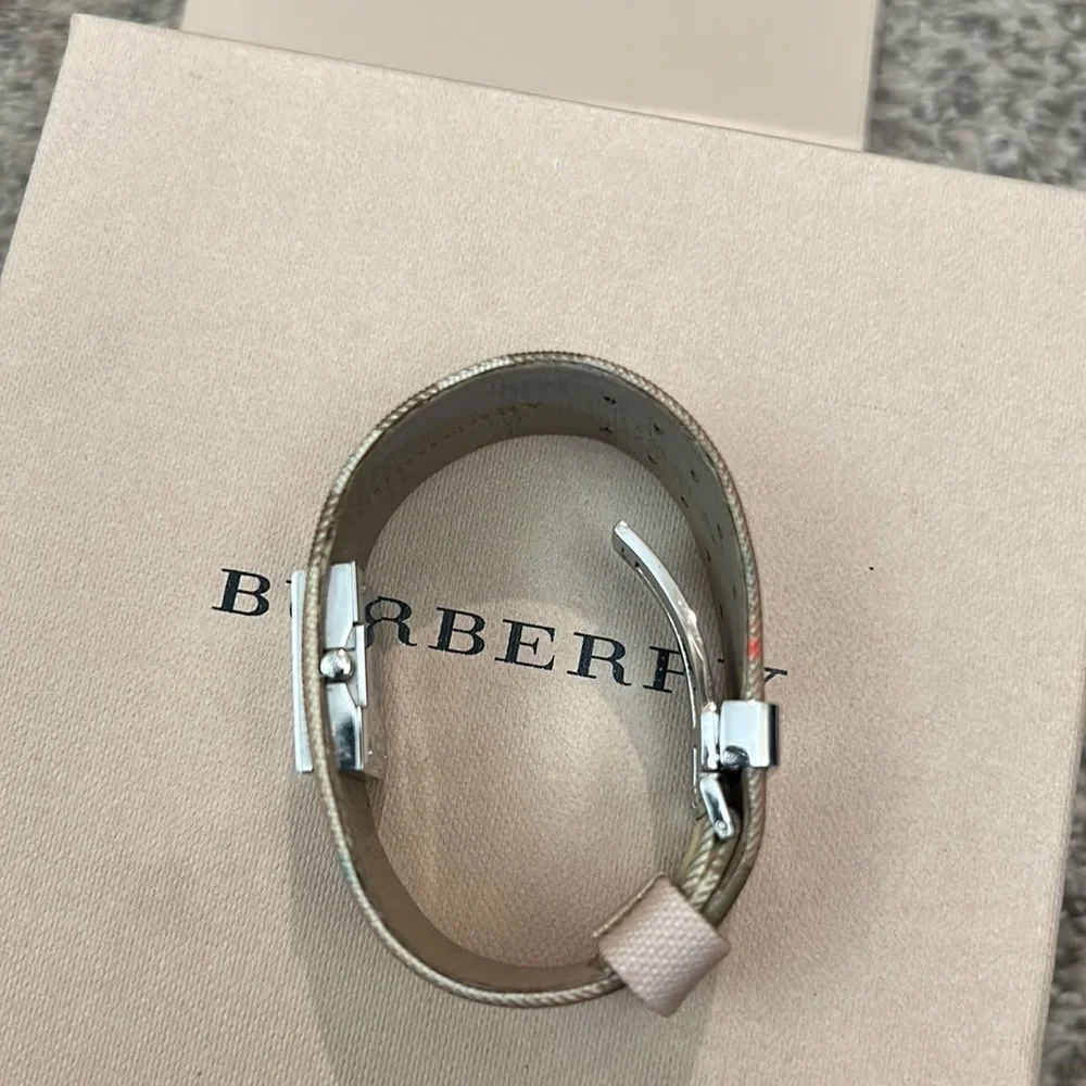 Burberry Pink Mother of Pearl Leather Stainless Steel Watch - Picture 7 of 12